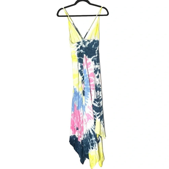 525 America Revolve Tie Dye Handkerchief Hem Maxi‎ Dress size Medium - Picture 2 of 9